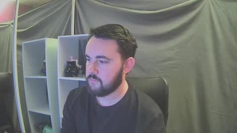 Mr Curved online show from December 15, 11:09 pm