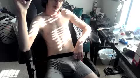 MrDrippy online show from March 7, 9:06 pm