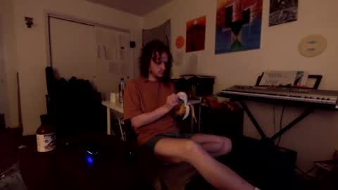 Ian online show from August 4, 5:25 am