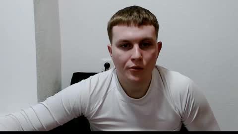 Max online show from February 2, 8:16 pm