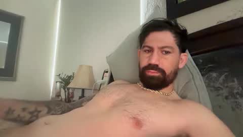 mrjohnnycock online show from May 18, 12:44 pm