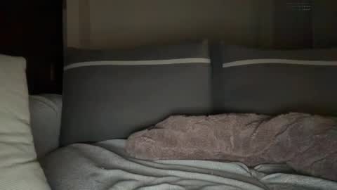 YourLad online show from January 8, 5:46 am