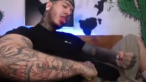 mrmanny__ online show from October 7, 5:25 am