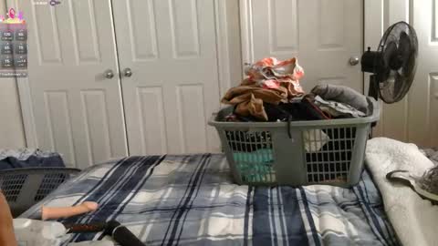 MrsJess online show from October 23, 3:35 pm