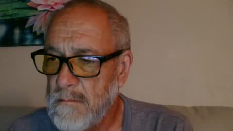 mrtease5 online show from August 8, 9:30 am