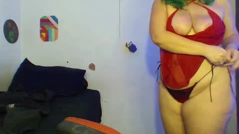 Mrs Venus online show from June 15, 4:15 am