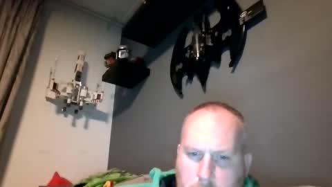 mrzwolle online show from December 5, 9:44 pm