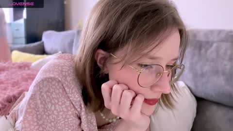 ms_christiana online show from February 5, 11:36 am