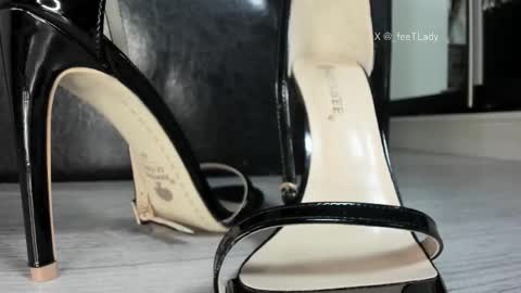 Goddess. Miss. Lady.  Queen. Madam Milady online show from March 11, 6:00 pm