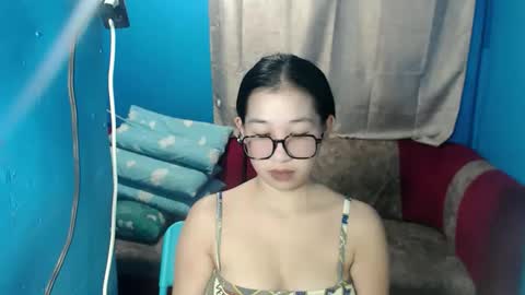 ms_skye online show from November 10, 9:01 am
