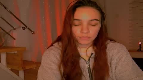 ms_sophiee online show from December 28, 6:18 pm