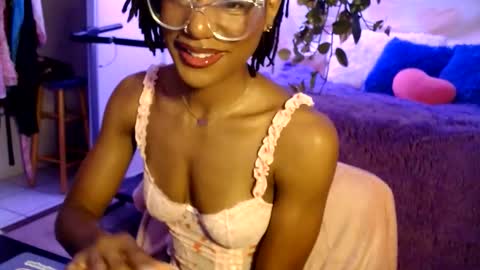 CocoSage online show from November 17, 10:51 am