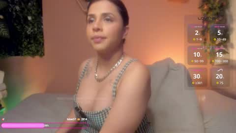 Meg  Vero online show from November 14, 8:55 pm