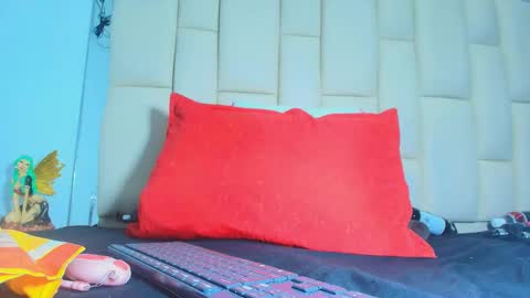 FERNANDA 3 online show from March 13, 3:10 am