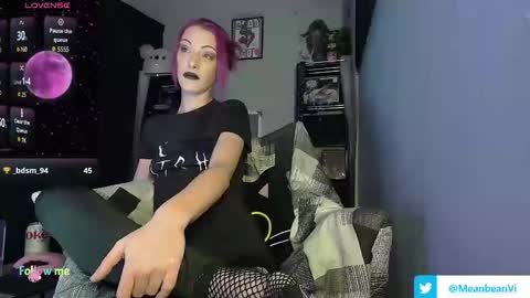 MsVioletx online show from January 10, 8:36 pm