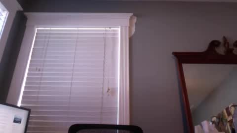 mtbrdr73 online show from December 5, 6:38 pm