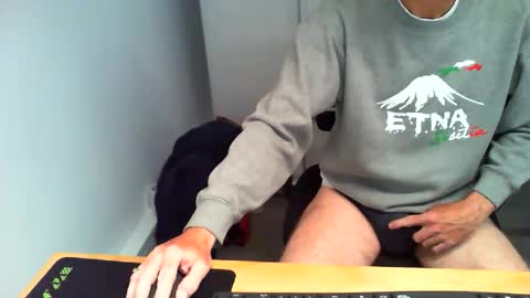 mucfag online show from September 12, 5:04 pm