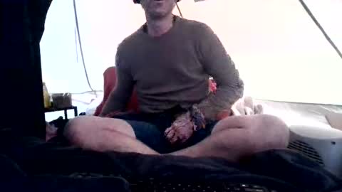 Snapshot of mudjimba chatting on September 12, 8:11 pm mudjimba online show from September 12, 8:11 pm