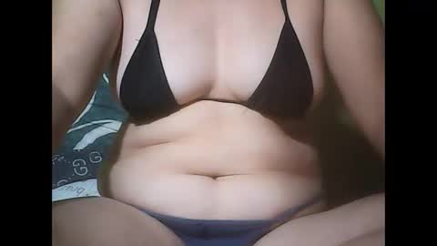 Snapshot of muffy_bunny chatting on September 23, 10:49 pm muffy_bunny online show from September 23, 10:49 pm