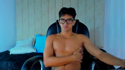 muichiro tokito1 online show from February 22, 4:18 am