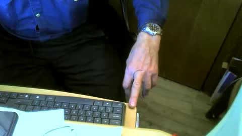 Snapshot of muller520 chatting on October 3, 5:43 pm muller520 online show from October 3, 5:43 pm