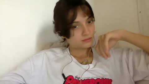 Snapshot of munchi_ chatting on December 28, 4:20 pm online show from December 28, 4:20 pm