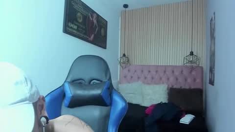 murdok  online show from March 3, 11:23 pm