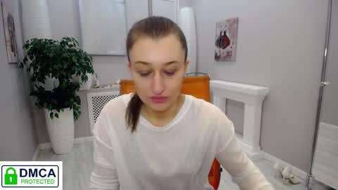 muriel_elvin online show from February 13, 7:44 am