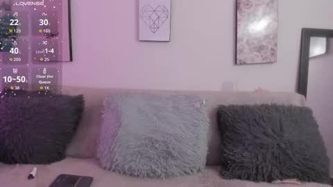 Snapshot of muriell_69 chatting on September 28, 7:34 pm muriell_69 online show from September 28, 7:34 pm