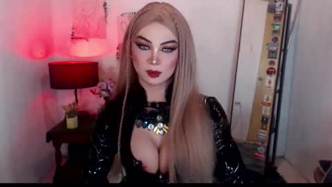 MURPHY online show from December 3, 2:45 am