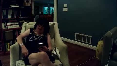 Cutemorri online show from October 20, 12:10 pm