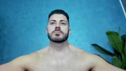 muscularmaster onlyfans online show from March 8, 9:51 pm