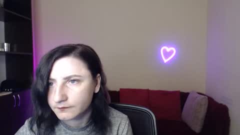 Jeneva online show from December 5, 7:11 pm