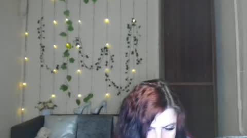 Jeneva online show from May 14, 5:33 pm