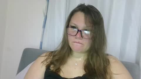 musechic_wild online show from April 1, 9:56 pm