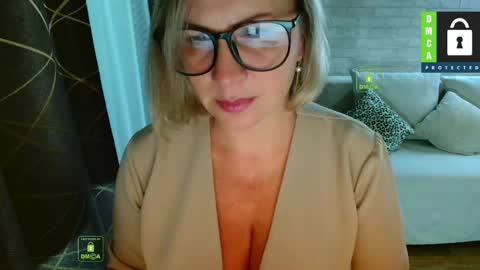 Lana online show from June 2, 8:16 am