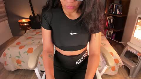 VALENTINA Luna  online show from September 12, 9:11 am