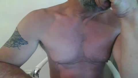 muzungu5 online show from April 12, 10:03 pm