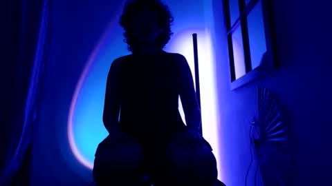 Mx. Anouk Divine online show from November 23, 4:21 am