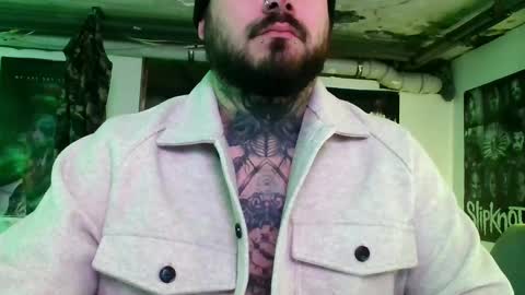 mxwbm online show from December 5, 7:10 am