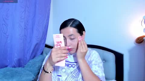 my_aleja_ online show from April 10, 8:52 am