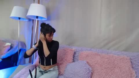 Snapshot of myathtylerth chatting on September 22, 7:18 pm Mya online show from September 22, 7:18 pm