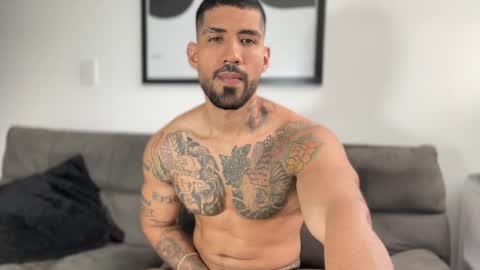 Myke esthetic online show from February 28, 9:44 pm