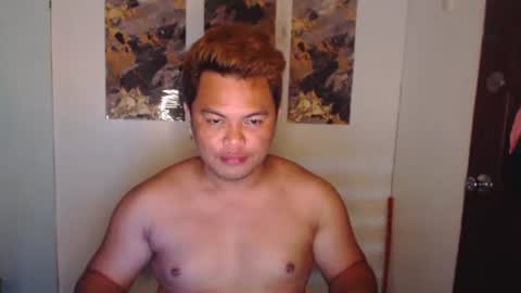 Snapshot of mysteriousasiangay chatting on September 14, 2:07 pm Mater Jerk online show from September 14, 2:07 pm