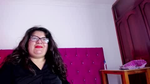 Snapshot of mystery_psique chatting on October 7, 8:05 pm mystery_psique online show from October 7, 8:05 pm