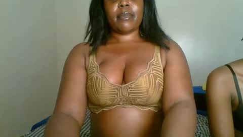 Snapshot of mystic_saucy chatting on September 21, 6:56 pm mystic_saucy online show from September 21, 6:56 pm