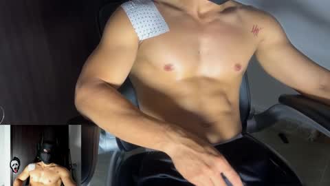 Snapshot of n1h1lv01d chatting on October 25, 4:46 am n1h1lv01d online show from October 25, 4:46 am