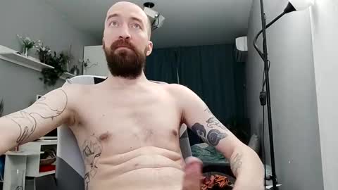 Mr Bigmagnum online show from February 13, 3:45 pm