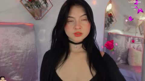 naamah_b online show from November 25, 5:01 pm