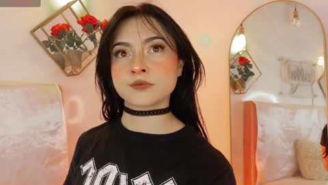 naamah_b online show from March 23, 2:22 pm